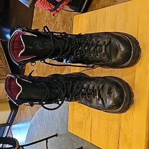 Danner gore-tex Acadia military 200G insulated boots size 9